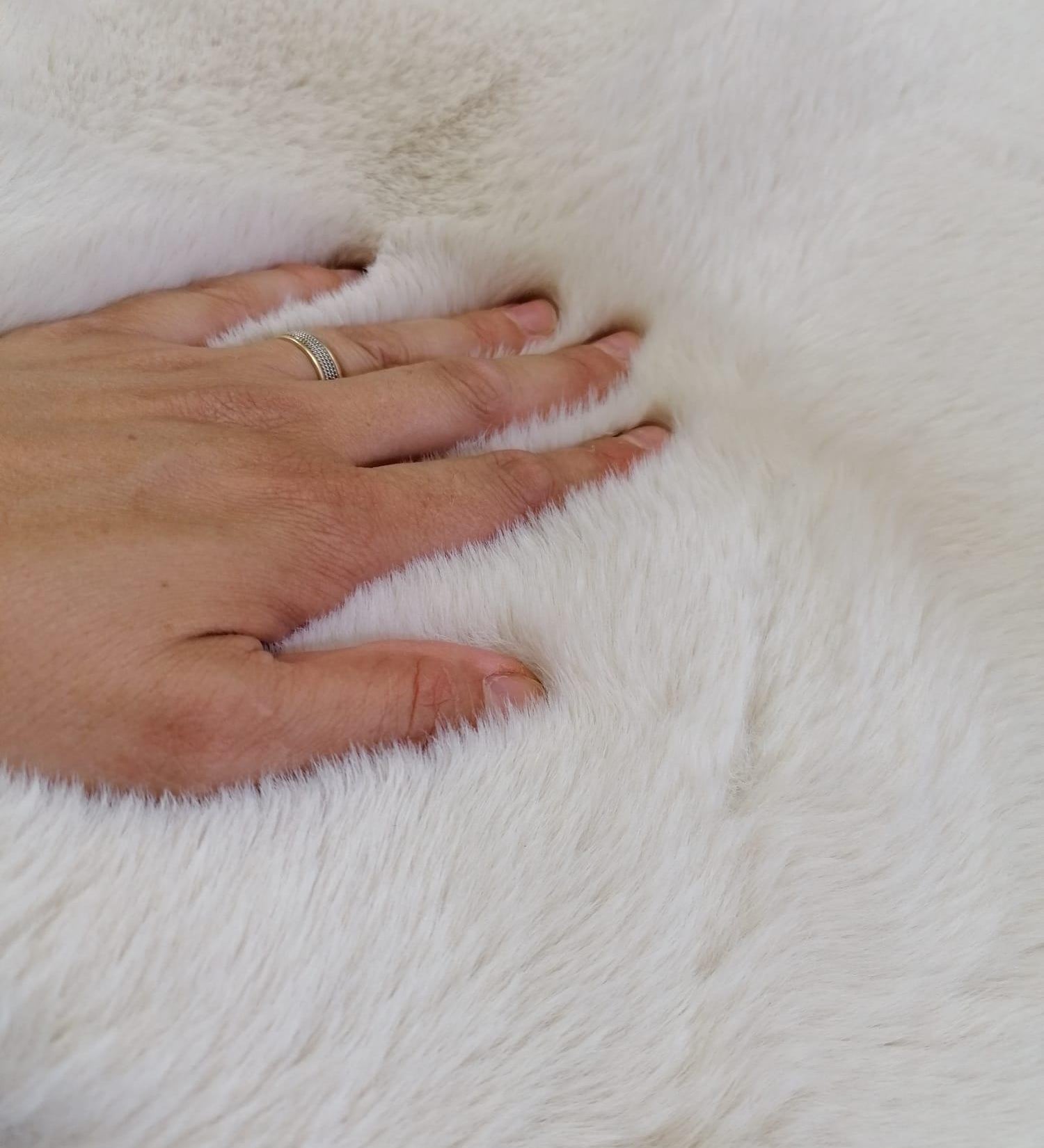 Covor Tip Blanita,ivory, antiderapant - CovorulPerfect
