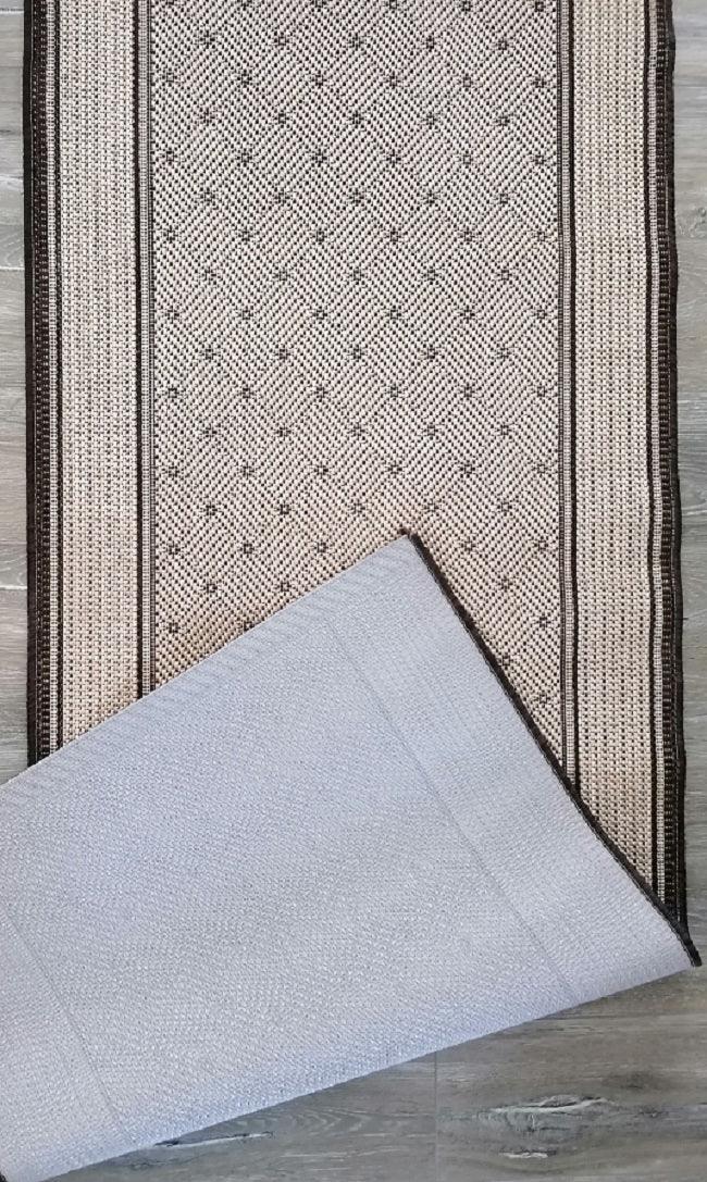 Traversa antiderapanta Flex romb, crem, latime 67 cm (surfilata) - CovorulPerfect