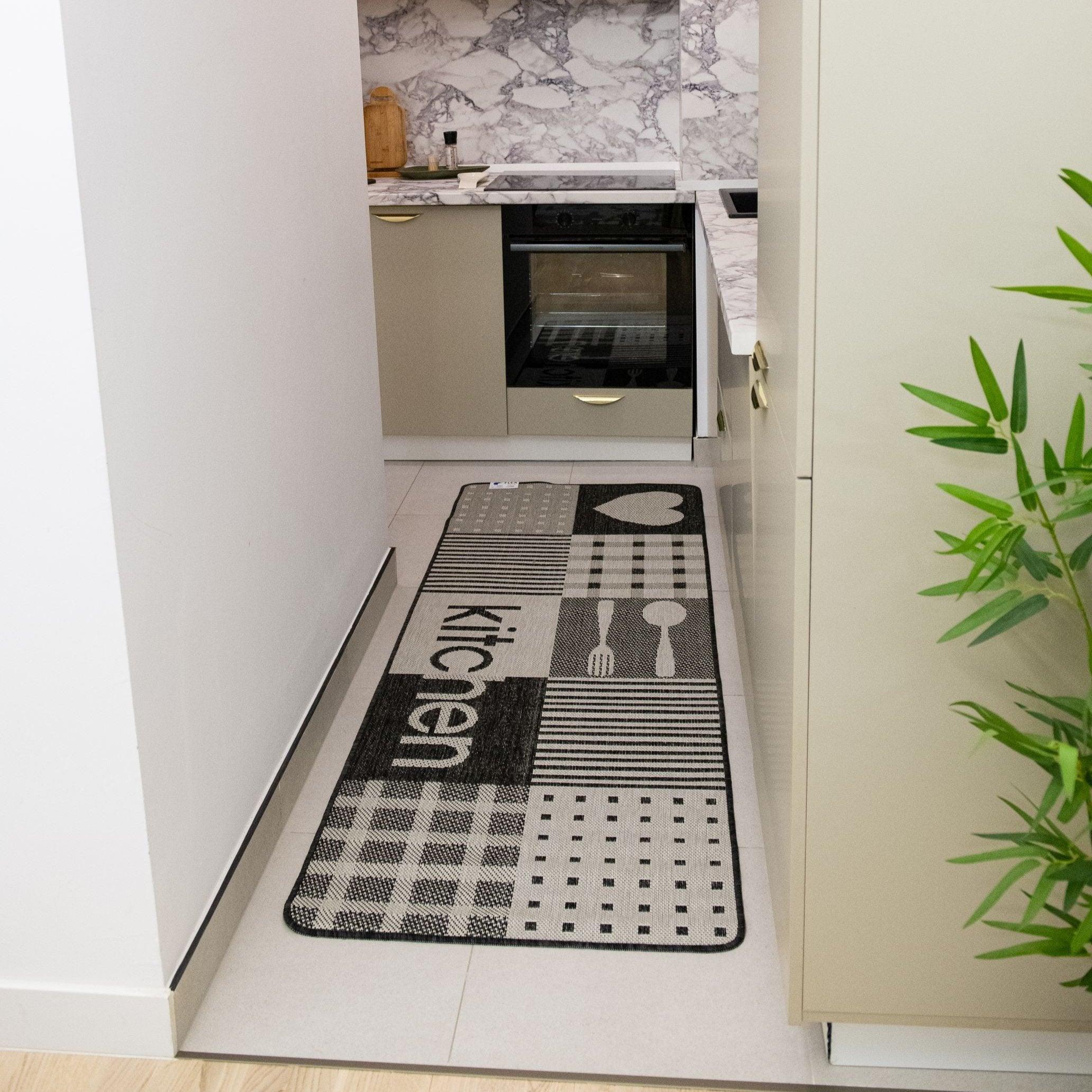 Covor antiderapant Flex 053 gri, model Kitchen - CovorulPerfect